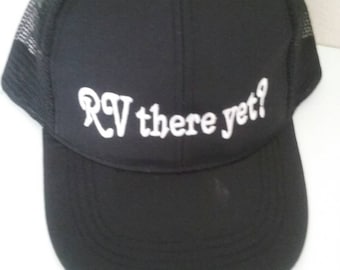 Mesh back adjustable RV hat. 5th wheel and drinks well is aSoft Style solid Baseball/Polo Cap adjustable back.