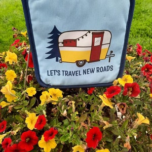 Cute Camping Pot Holder for RV and vintage camper.Please state color and RV or vintage trailer choice.
