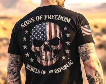 American Flag Skull T-Shirt: Patriotic Rebel Apparel