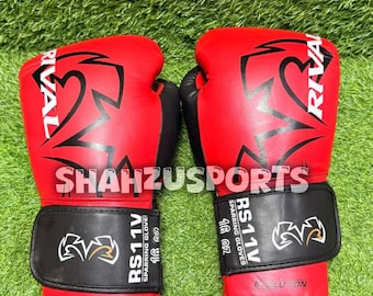 Rękawice bokserskie Rival RS11V w kolorze czerwono-czarnym do treningu sparingowego, kickboxingu i muay thai