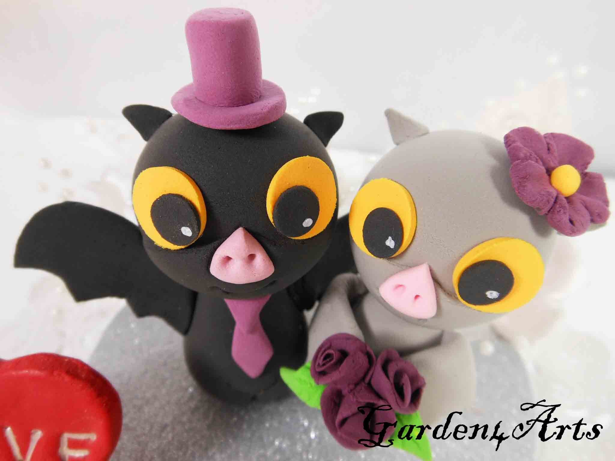 Customize Bat Wedding Cake Topper-- Glitter Circle Base -- for Halloween Theme Wedding