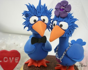 Customize Funny Bird Wedding Cake Topper -- Love Big Blue Bird Couple -- circle clear base