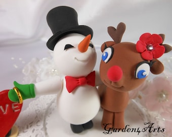 Customize Sweet Couple Wedding Cake Topper--snowman & Rudolph Love with sweet ring and circle clear base