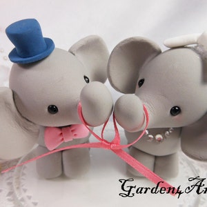 Customize Sweet Elephant Wedding Cake Topper circle clear base image 5