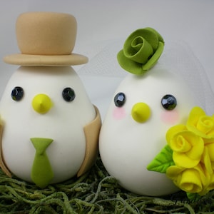 Customize Birds Wedding Cake Topper with Sweet Nest any color Rose BouquetChoice of Color image 1