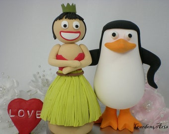 Hawaii Theme Wedding Cake Topper--Love Penguin & Hula Doll with circle clear base