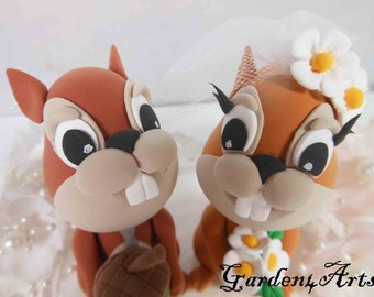 Customize Love squirrel couple  for woodland Theme Wedding