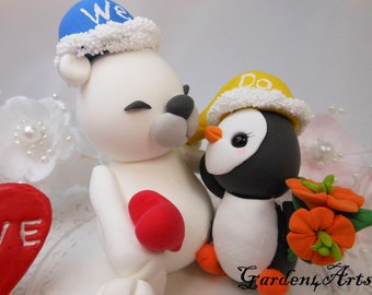 Customize Any Animal Wedding Cake Topper--Love polar bear & penguin couple -- circle clear base --Snowy Wedding