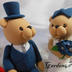 Customize Sweet Bear Wedding Cake Topper--Circle Clear Base--shabby chic wedding