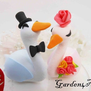 Color of Choice -- Love Swan Wedding Cake Topper -- circle Clear Base
