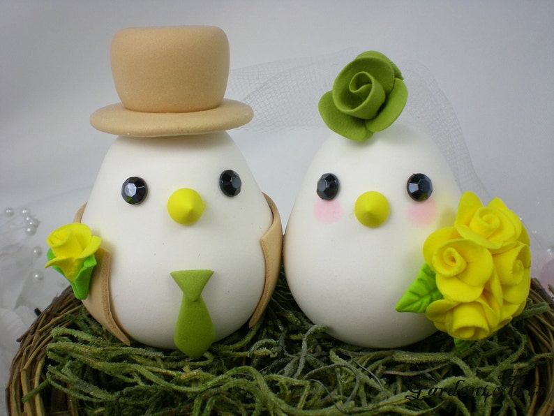 Customize Birds Wedding Cake Topper with Sweet Nest any color Rose BouquetChoice of Color image 3