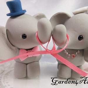 Customize Sweet Elephant Wedding Cake Topper circle clear base image 4