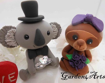 Customize Any Animal Wedding cake topper (Koala & Sloth) --Circle clear base