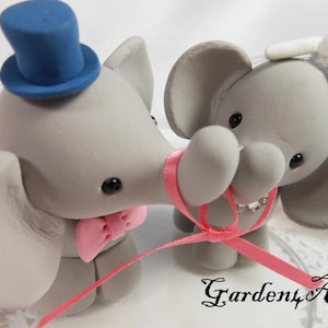 Customize Sweet Elephant Wedding Cake Topper circle clear base image 2