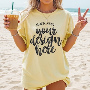Banane C1717 Mockup Comfort Farben T-Shirt Mockup Sommer Mocks Modell Mockup C1717 Shirt Mock Banana Gelb Komfort Farben Beachy Mockup