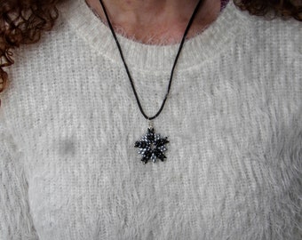 White and Black Snow Flake Pendant Necklace