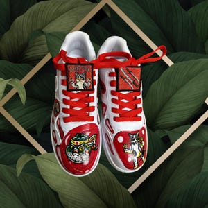 Zapatillas Champion personalizadas, pintadas a mano y con parches bordados: arte urbano único