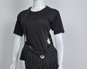 Bolso bandolera de ante negro con flecos: bolso bohemio estilo western hecho a mano