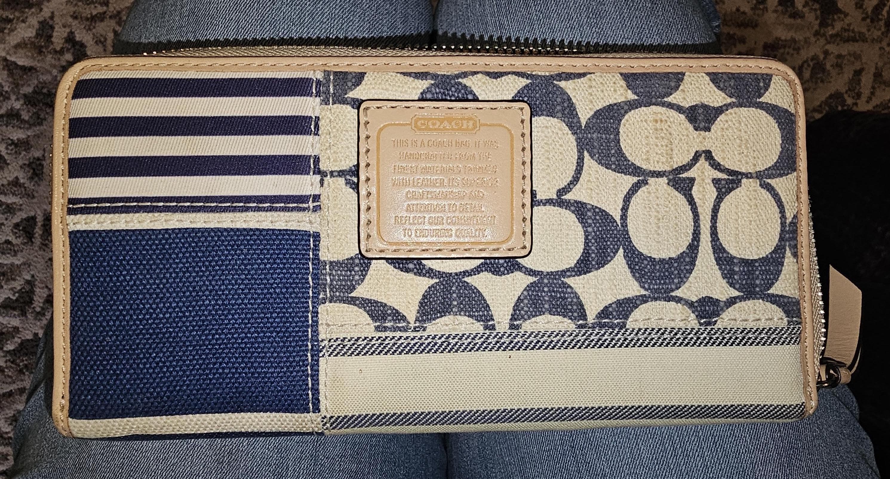 NICE Coach Signature Khaki Patchwork Zip Around Bifold Purse