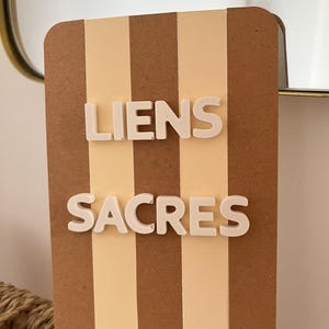 Carte « liens sacrés » – Message en jesmonite blanche – Carte artisanale symbolique – Idée cadeau spirituelle ou d’amitié – Fait main – 10x1