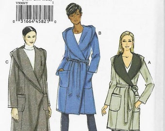 NIP UNCUT Very Easy Vogue Pattern Loose Fitting Wrap Jacket Coat XSM-SML-MED 