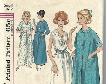 Simplicity 5001 1960s Nightgown & Robe in 2 Lengths Gown Partially Cut/Complete Bust 31-32 Women's Vintage Sewing Pattern