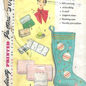 Simplicity 1802 1950s Christmas Stocking & Gifts UNCUT FF Vintage Craft Sewing Pattern