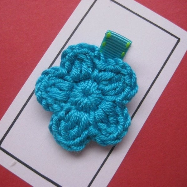 99CentsClip...Turquoise crocheted Flower Hair Clip