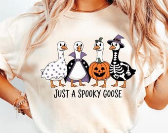 Nur eine gruselige Gans PNG, Boo In Boojee, Halloween Boo Spitzenbogen Png, Halloween PNG, Boo Geist-Shirt Png, niedlicher Boo Halloween Sublimationsentwurf
