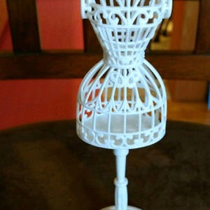 Fashion Doll Clothes MANNEQUIN WHITE DISPLAY   New!
