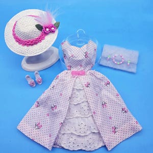 Vintage Barbie GARDEN PARTY DRESS Mint Condition!!  Plus free handmade accessories