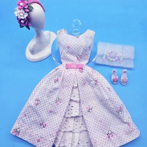 Vintage Barbie GARDEN PARTY DRESS Mint Condition!!  Plus free handmade accessories