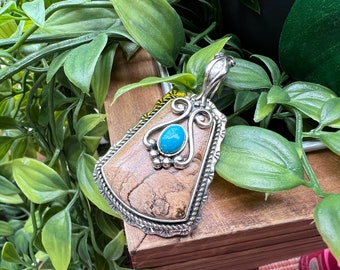 Increíble colgante Sterling Carolyn Pollack