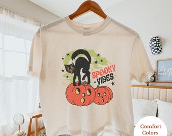 80s Vintage Inspired Halloween Boxy Tee, Cat Mom T-shirt Retro Halloween Graphic Tee Witch Kitten Pumpkin Season Comfort Colors