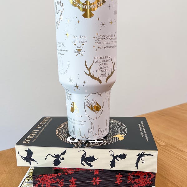 Throne of Glass tumbler