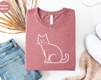 Minimalist Cat T-Shirt, Simple Kitten Line Art Tee, Modern Cat Lover Gift, Cute Feline T-Shirt, Pet Owner Shirt, Black Cat Tee