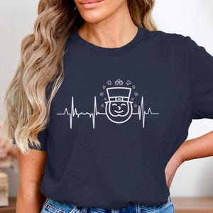 Leprechaun Heartbeat T-Shirt: Funny Irish St Patricks Day Tee