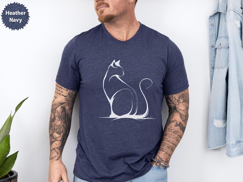 Cat Graphic Tee, Unique Cat Outline Shirt, Casual Cat Lover Gift, Stylish Cat Shirt, Trendy Animal T-shirt, Unisex Cat Graphic Top