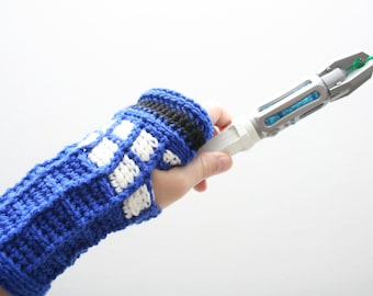 Tardis Gloves Crochet Pattern