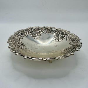 Vintage Holiday Imports Silver Plated Decorative Nut Bowl Candy Dish