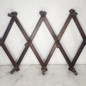 Vintage Wooden Accordion Folding Rich Brown Peg Rack