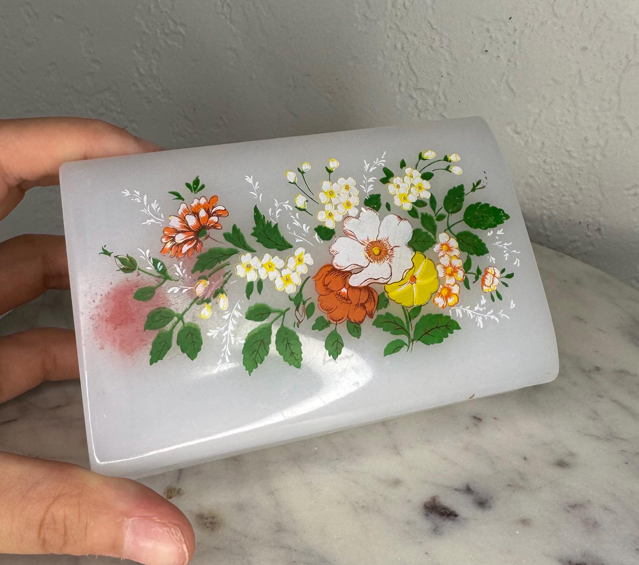 米国　Vintage Floral Design Lucite Ring Box il_340x270.1764565549_jamy.jpg