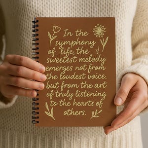 Journal inspirant In the Symphony of Life, carnet à spirales marron avec citation, cadeau d'écriture consciente