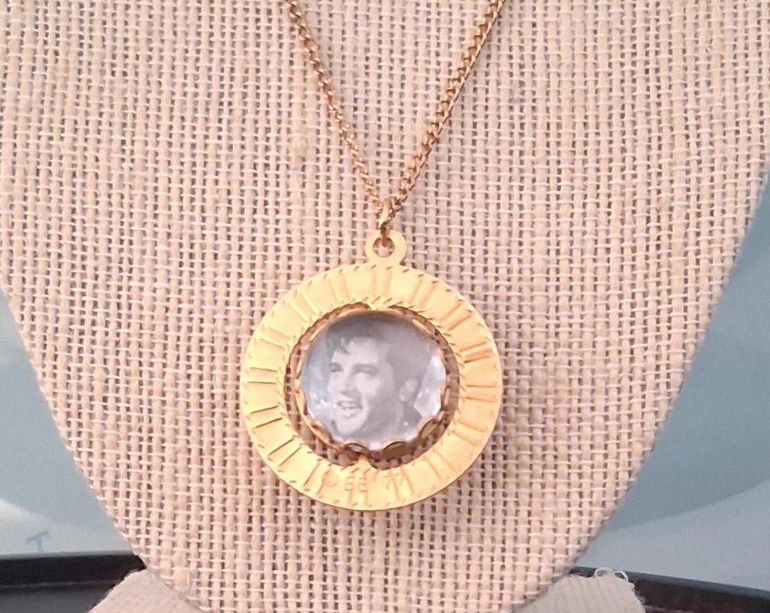 Love Me Tender: Vintage Elvis Presley Gold Double Sided Tribute 1970s ...
