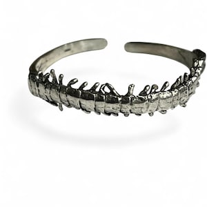 Brazalete Ciempiés – Hecho a mano en plata de ley o latón dorado