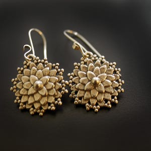 Handmade Dahlia Dangle Earrings – Sterling Silver or Bronze Botanical Flower Jewelry – Nature Inspired Gift for Her – Floral Drop Earrings