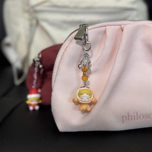 Popmart Mystery Schlüsselanhänger - Niedlicher Taschenanhänger mit Totenkopfpanda, Dimoo & Mehr