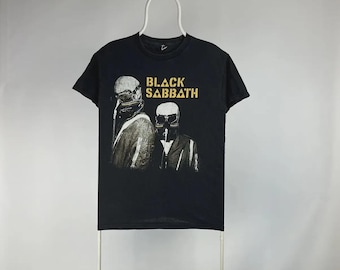Vintage Black Sabbath Tshirt 90s size Medium