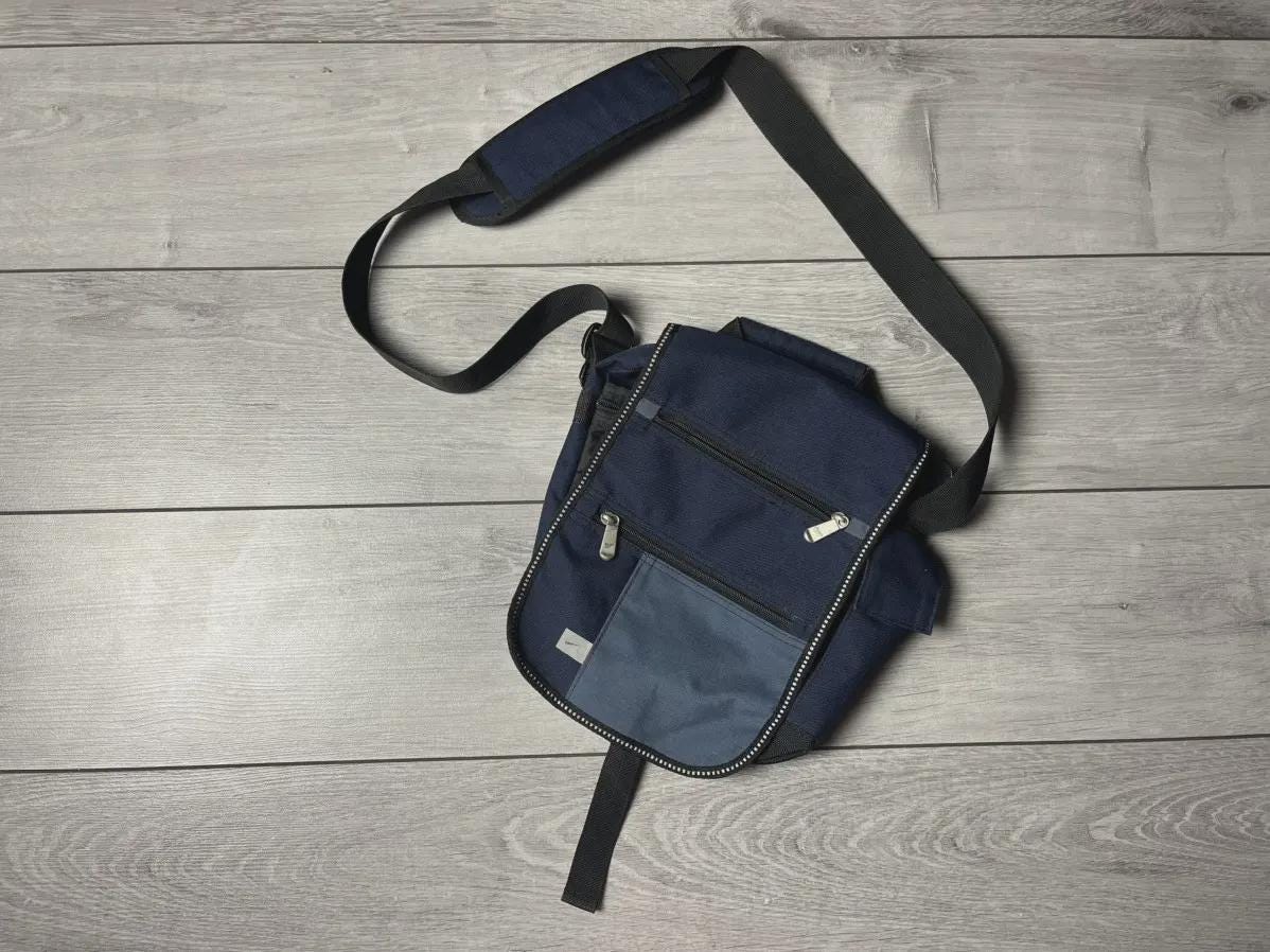 Vintage Nike Crossbody Bag 90s One Size - Etsy