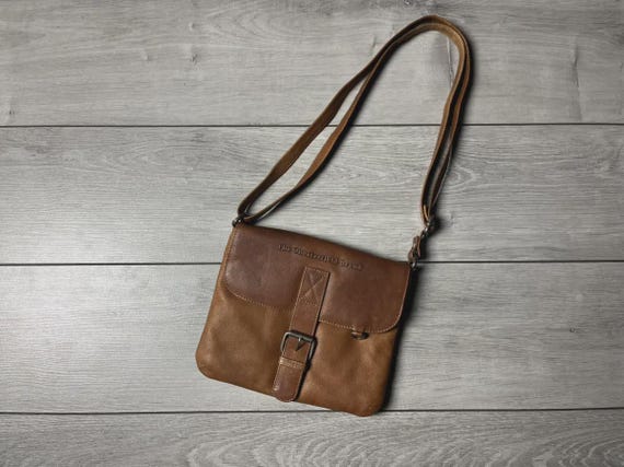 The chesterfield brand leather bag one size British